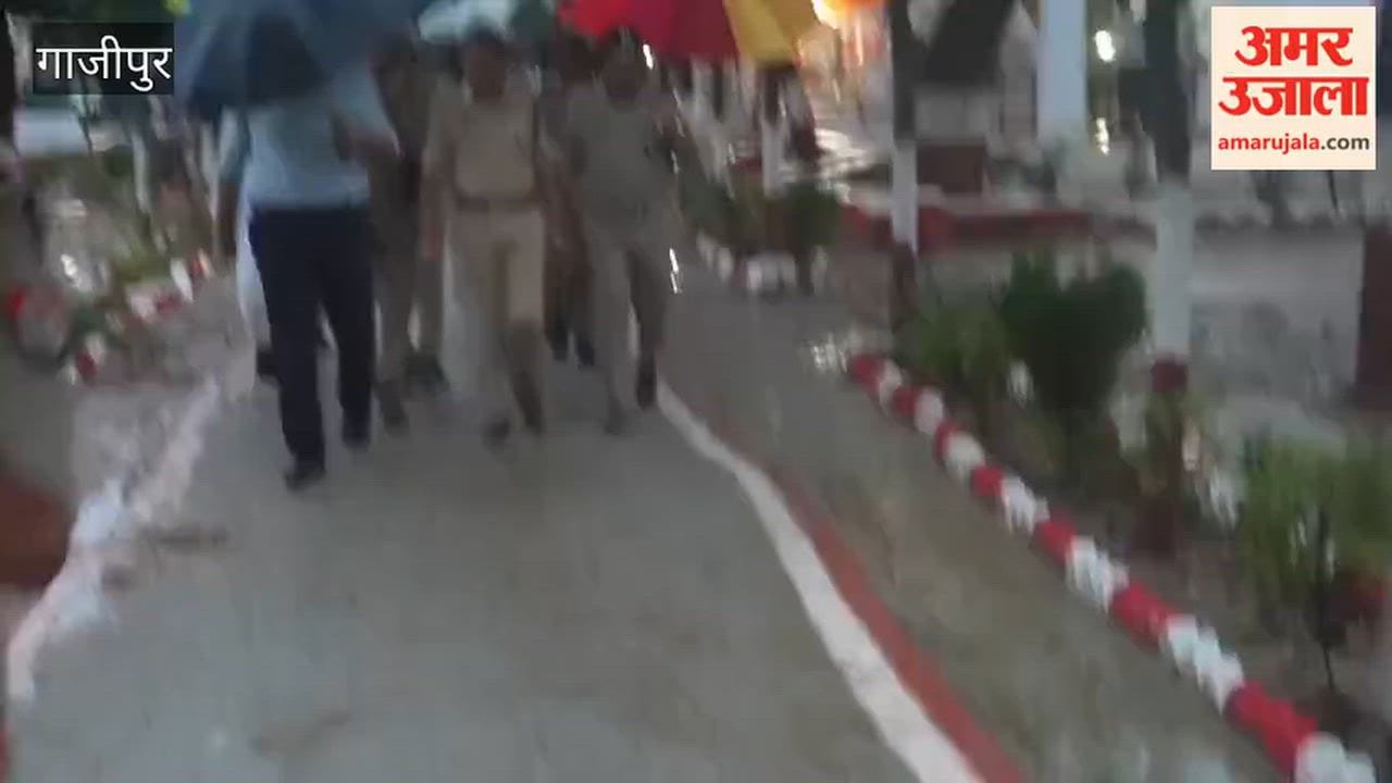 The District Judge, DM, and SP inspected the arrangements at the juvenile home, ranging from security to food