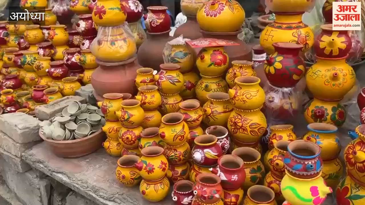अयोध्या: करवा चौथ पर बाजारों में बढ़ी रौनक-